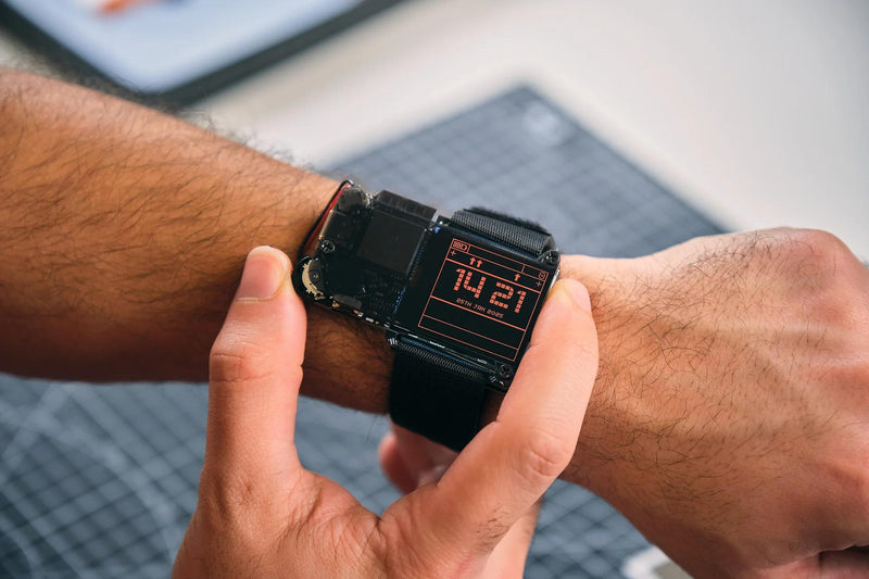 CircuitMess NASA Artemis Watch