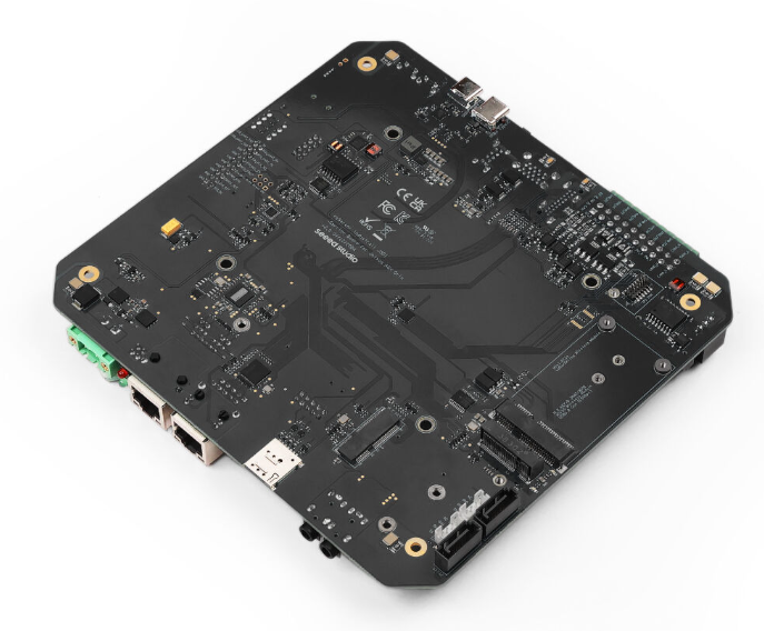 reServer Industrial J501-Carrier board for Jetson AGX Orin