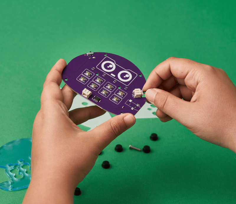 CircuitMess Buttons Educational mini robot